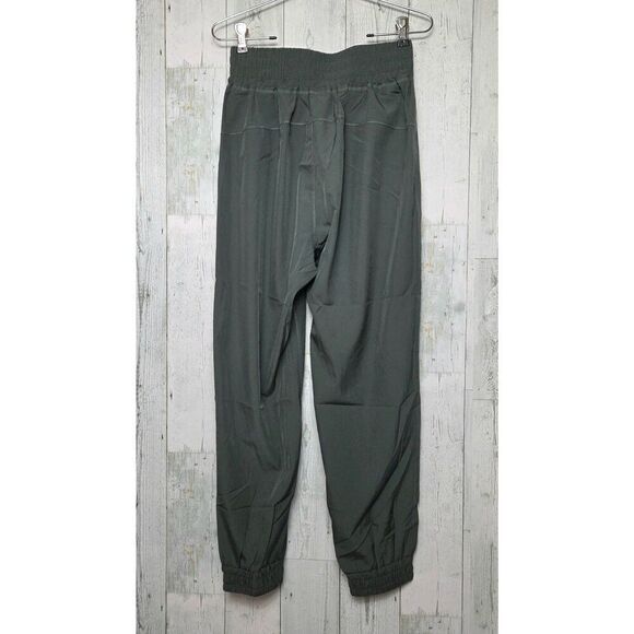 Halara Grey Gray Lightweight Joggers Sz. Sm. NWT FLAWED - Picture 3 of 5